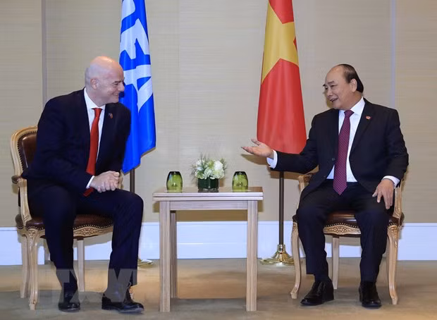 President Nguyen Xuan Phuc active in Switzerland ảnh 3