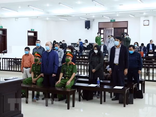 TISCO-related case: jail terms reduced for three defendants ảnh 1