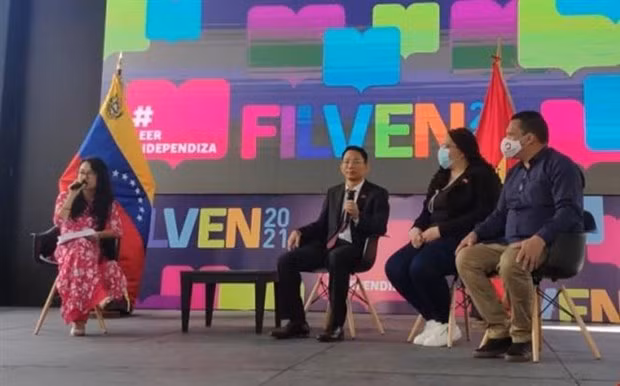 Vietnamese literature seminar held at 17th Venezuela Int’l Book Fair ảnh 2