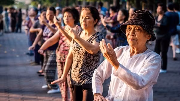 Workshop discusses active aging and care for elderly in ASEAN ảnh 1
