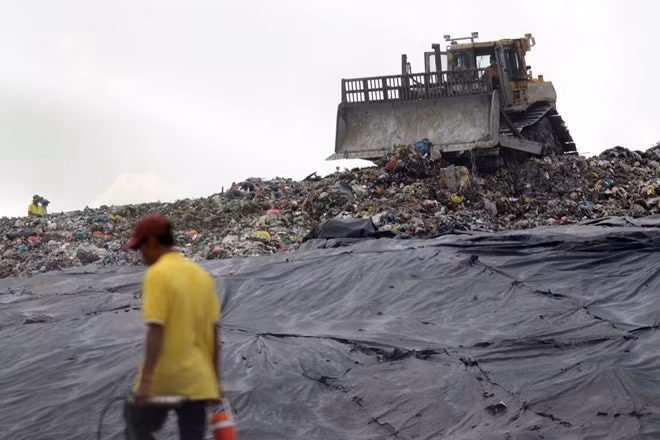 HCM City’s waste alarms lawmakers ảnh 1 HCM City’s waste alarms lawmakers ảnh 1
