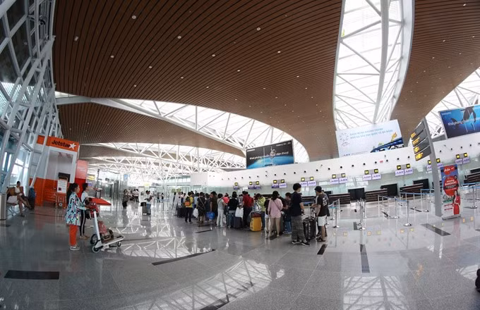 New airport terminal in Da Nang officially opens ảnh 1