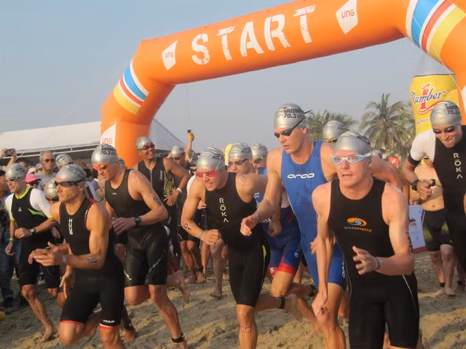 More than 1,600 triathletes to race in Da Nang Ironman ảnh 1