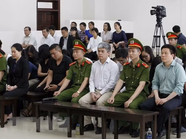 Court upholds sentences for three former leaders of OceanBank ảnh 1