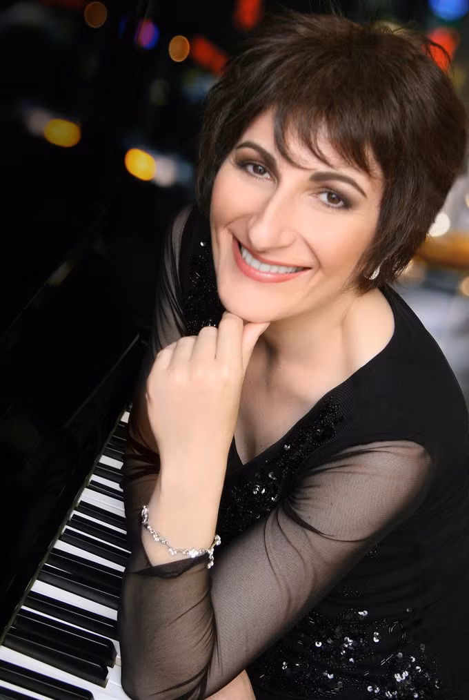French flutist, pianist to perform in Vietnam ảnh 1