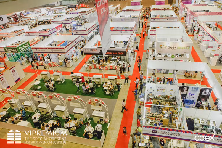 Dual fairs on premium, mother, baby products kick off in HCM City ảnh 1 Dual fairs on premium, mother, baby products kick off in HCM City ảnh 1