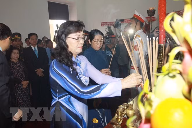 HCM City leaders commemorate President Ho Chi Minh on birth anniversary ảnh 1
