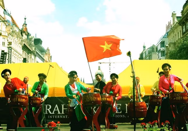 Vietnam impresses Prague international art festival ảnh 1