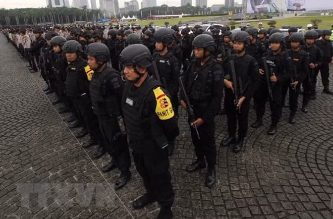 Indonesian police smash suicide bombing plot ảnh 1