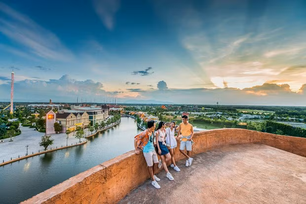 Vietnam tourism trundles forward on road to recovery ảnh 4 Vietnam tourism trundles forward on road to recovery ảnh 4