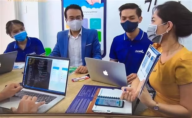 Seminar discusses Vietnam-UK startup collaboration ảnh 1