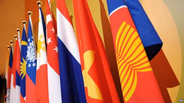 ASEAN fulfills almost community building tasks ảnh 1
