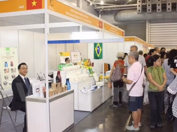 Vietnam attends Asia-Pacific’s largest food fair in Singapore ảnh 1