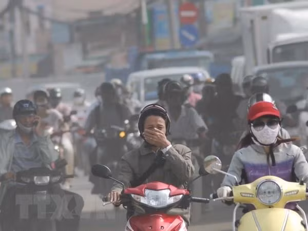 GAINS model to help alleviate air pollution in northern localities ảnh 1