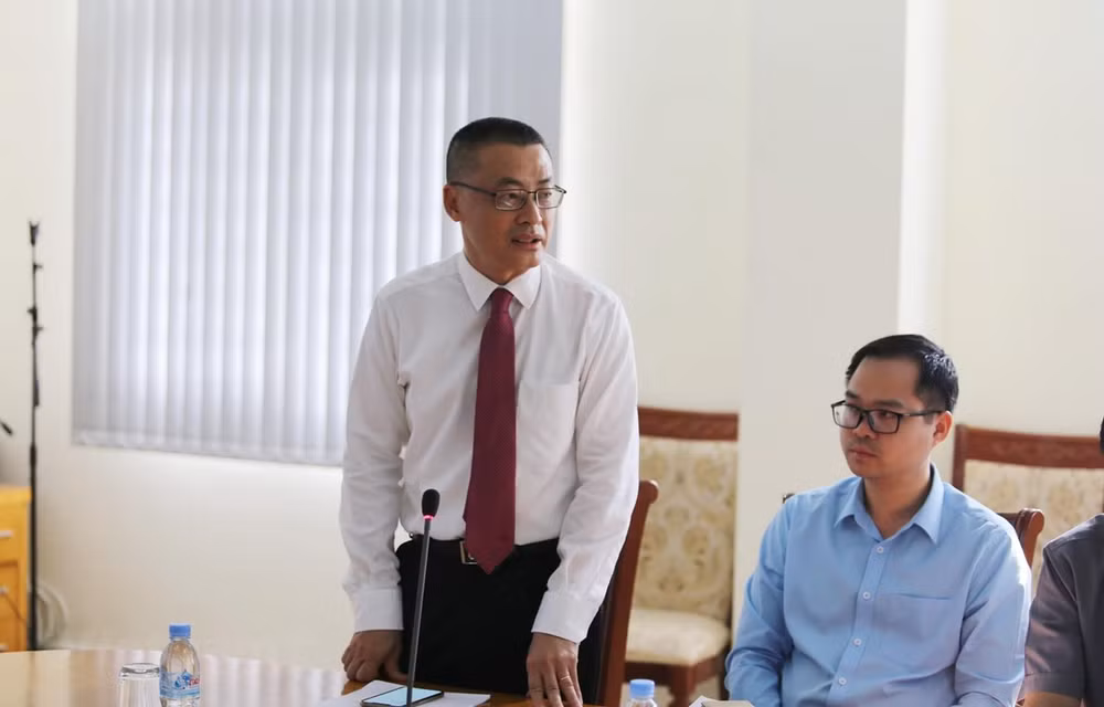 Vietnam ensures benefits for overseas national contributors in Cambodia ảnh 1