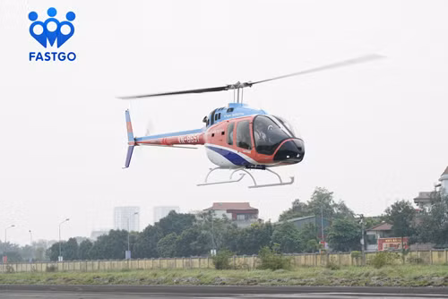 Vietnam to have first helicopter ride-hailing service ảnh 1