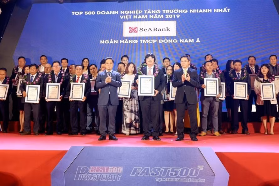 SeABank listed among Vietnam’s 500 fastest growing firms ảnh 1