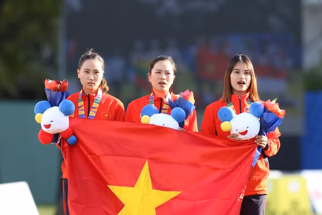 Young “Robinhoods” shooting for the stars at Tokyo Olympics ảnh 4
