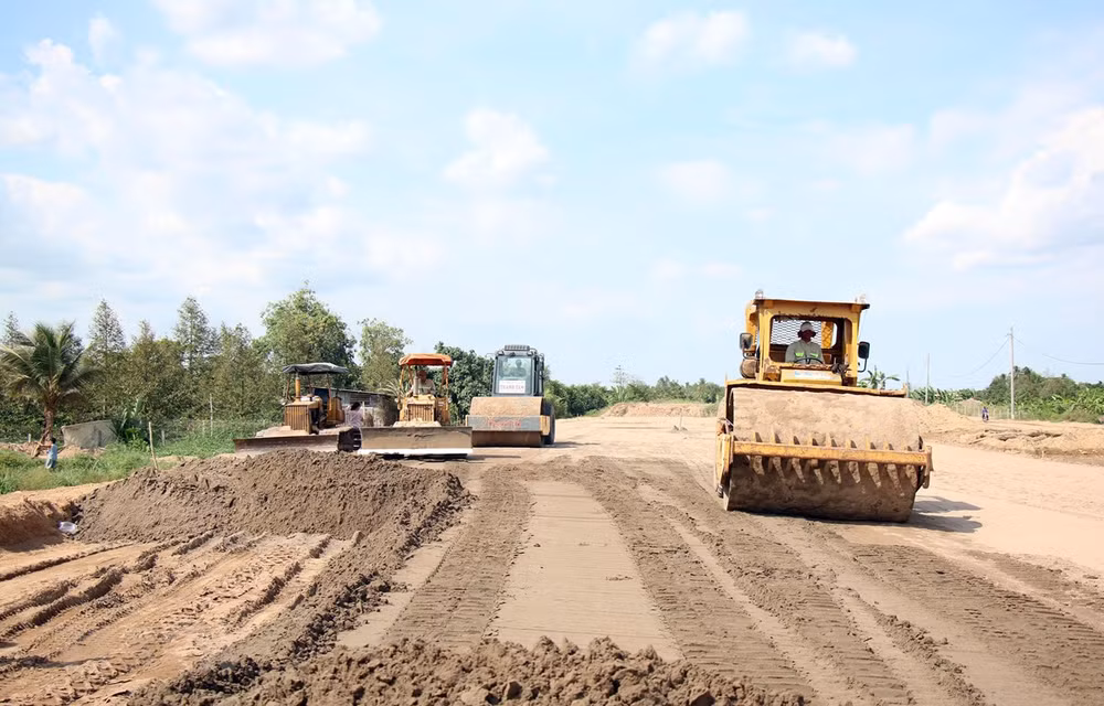Dong Nai suggests expanding HCM City-Long Thanh-Dau Giay expressway ảnh 1