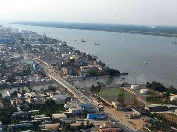 WB-supported project to help ensure water supply for Mekong Delta ảnh 1