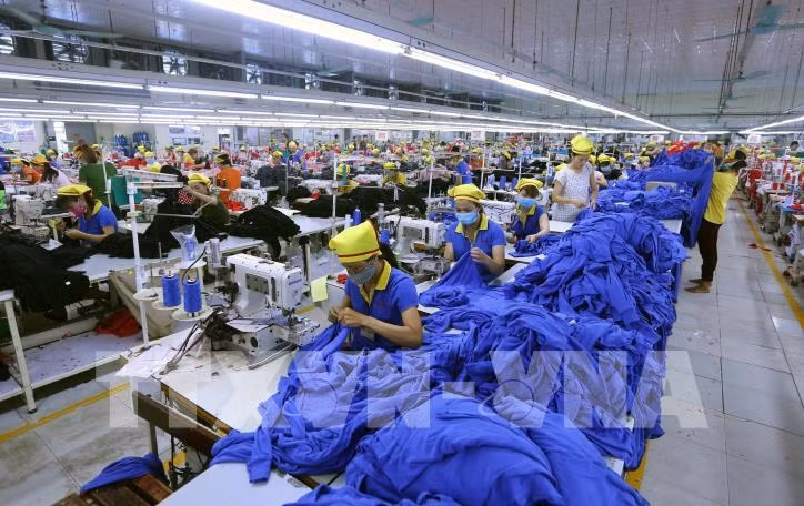 Bac Giang eases difficulties for firms amid COVID-19 ảnh 1