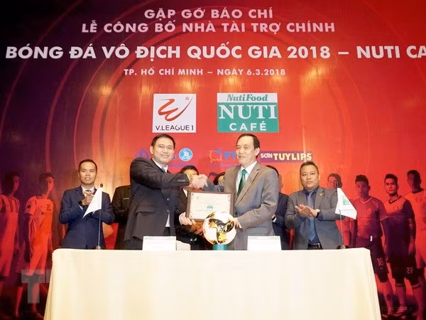 Nutifood becomes main sponsor of V.League 2018 ảnh 1