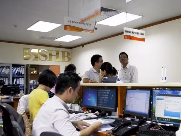 VN-Index fails to reach 1,140 points despite vibrant transactions ảnh 1