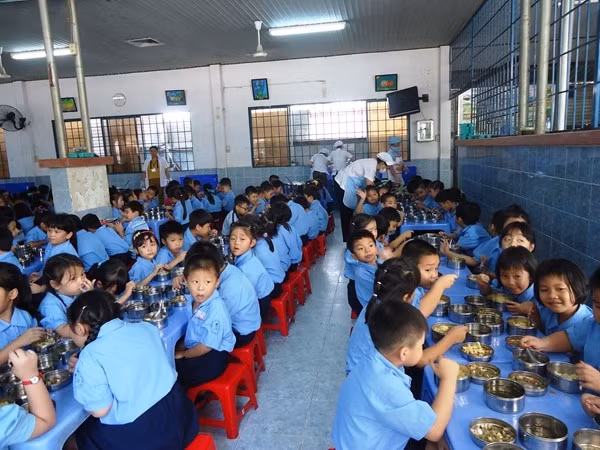 Schools urged to regain trust ảnh 1