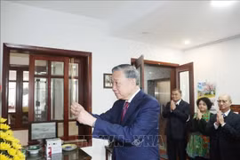 Party General Secretary To Lam offers incense in tribute to late Prime Minister Pham Van Dong in Hanoi on February 3. (Photo: VNA) 