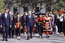 National Assembly Chairman Tran Thanh Man (centre) attends a ceremony announcing the Prime Minister’s decision on recognising Van Yen district of Yen Bai province to meet criteria of a new-style rural area in 2024. (Photo: VNA)