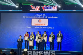 At the Vietnam Report's ceremony held on January 8 to announce the country’s top 500 largest enterprises in 2024. (Photo: VNA)