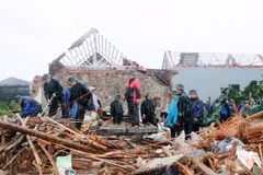 PM directs response to Typhoon Kajiki and flood recovery