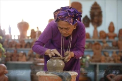 Bau Truc pottery village - Cultural legacy of Cham ethnic people