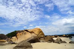 Son Tra beach: Quang Ngai’s untouched coastal gem