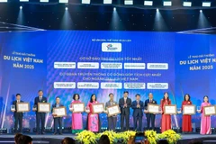 Vietnam News Agency Digital Media Centre honoured with Vietnam Tourism Award 