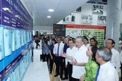 Party chief urges faster, better two-level local governance rollout
