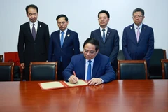 PM Pham Minh Chinh visits iconic site of Communist Party of China in Shanghai 