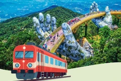 Vietnam rolls out 13-car high-quality train for Hanoi-Da Nang route