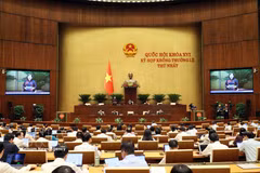 Lawmakers discuss banking safety, digital economy support