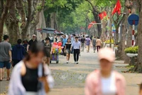 Hanoi hosts vibrant tourism activities during April 30 – May 1 holiday (Photo: VNA)