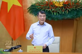 Prime Minister Le Minh Hung speaks at the Government’s regular meeting on September 3. (Photo: VNA)