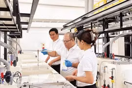 A production line of Onaga Co., Ltd. (Japan) at HANSSIP (Photo: nhandan.vn)