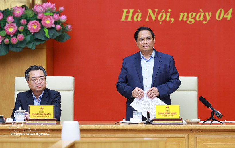 Prime Minister Pham Minh Chinh, Secretary of the Government Party Committee, speaks at the event. (Photo: VNA)