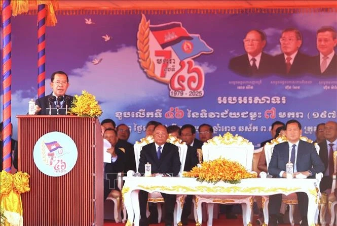 President of the Cambodian People's Party (CPP) Samdech Techo Hun Sen speaks at the meeting marking the 46th anniversary of the January 7 Victory over the genocidal regime (1979-2025). (Photo: VNA)