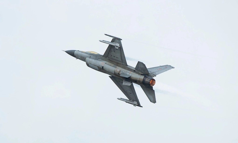 An F-16 fighter jet of Thai Air Force at an air show in March 2025. (Photo: Reuters)