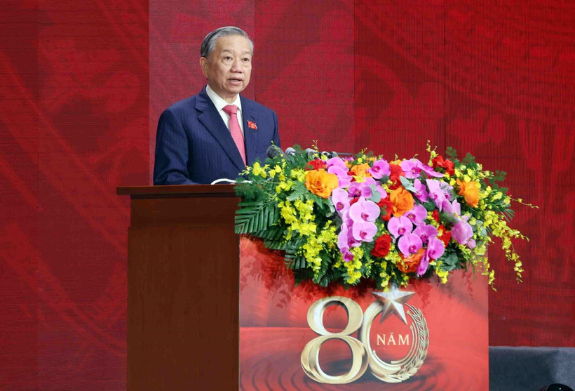 Party General Secretary To Lam speaks at the ceremony marking the 80th anniversary of the Vietnam People's Public Security Forces (August 19, 1945 – 2025) and the 20th anniversary of the All-People Security Safeguard Festival (August 19, 2005), in Hanoi on August 17. (Photo: VNA)