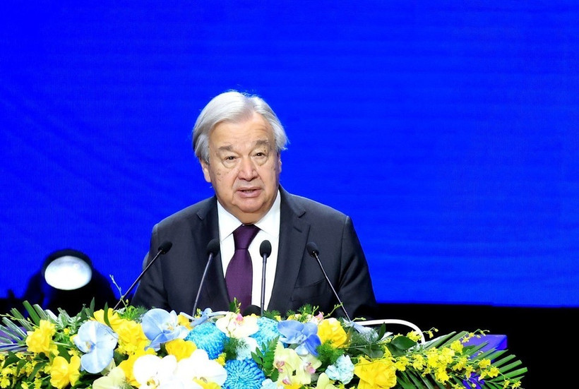 UN Secretary-General Antonio Guterres speaks at the Hanoi Convention signing ceremony on October 25. (Photo: VNA)