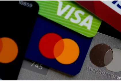 File photo of Visa and Mastercard credit cards. (Photo: AP) 