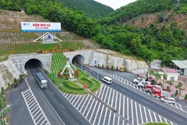 A tunnel project is built on the national highway system in central Vietnam section. Deo Ca Group has proposed a plan on the development of Da Nang-Hoi An urban railway traffic systems. (Photo courtesy of Deo Ca Group)