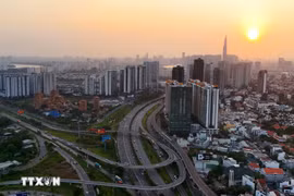 A view of Ho Chi Minh City. Looking back on the 80-year journey, it is a source of pride to see a resilient and stunning Vietnam rising on the global stage, said Prof. Dr. Nguyen Xuan Thinh from the TU Dortmund University. (Phôt: VNA)